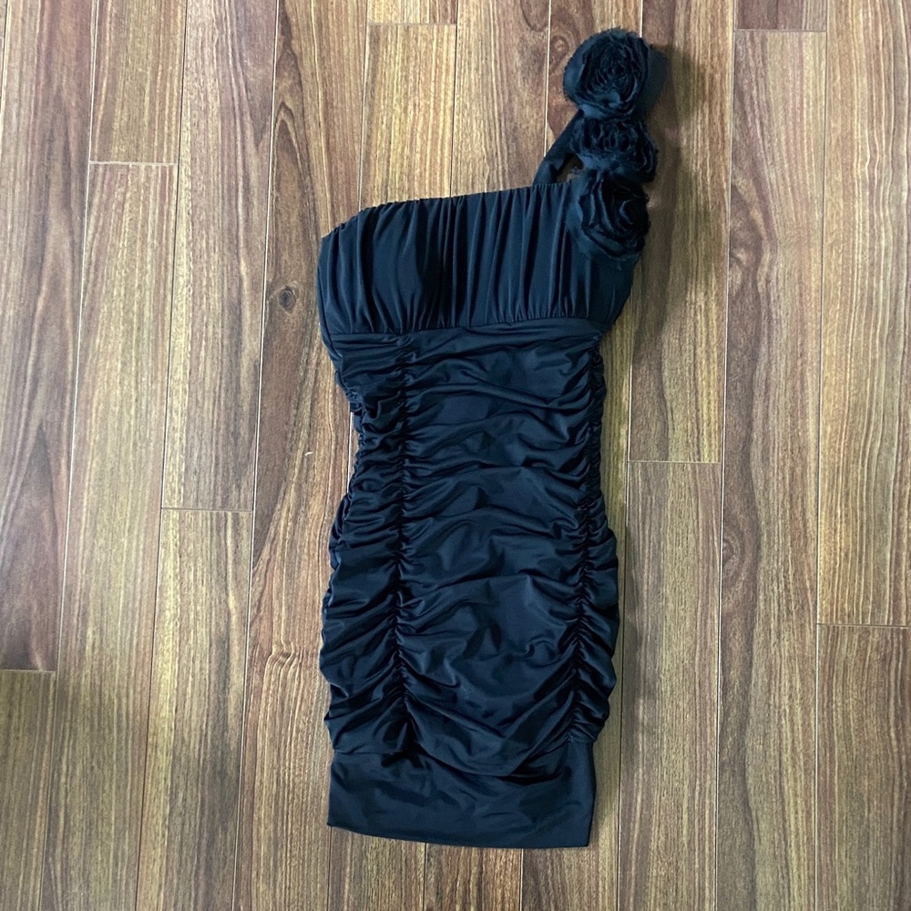 Eclipse Black One-Shoulder Dress